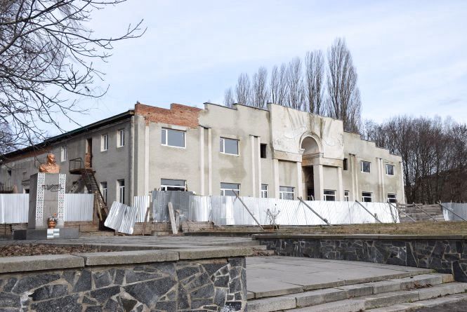 Виділено ще мільон на реконструкцію сільського будинку культури (Прес-служба Миколи Кучера)