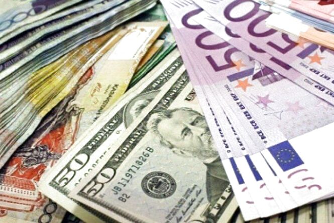 Курс валют НБУ на 21 серпня. За скільки сьогодні продають долари та євро?