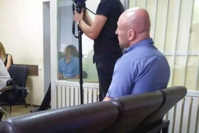 Поліцейський Пивовар, звинувачений в смерті підприємця Комарніцького, поновлюється на службі