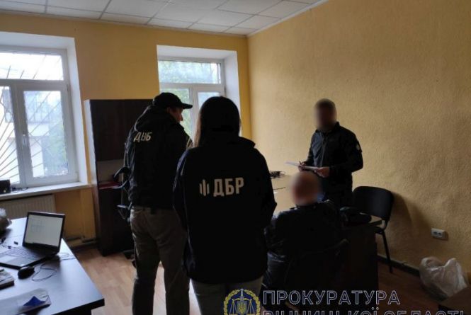 Розтратив кошти та підробляв документи. Кому з Нацполіції оголосили підозру?