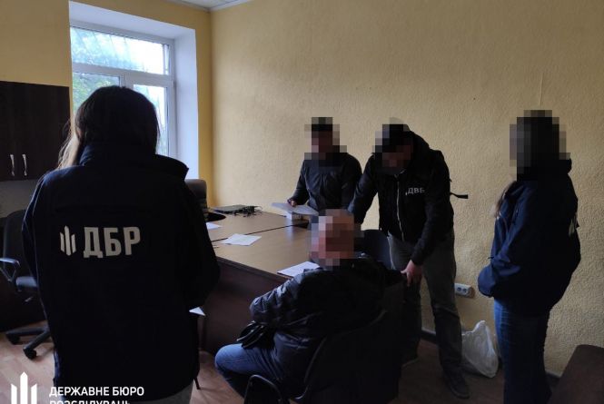 У поліції розікрали понад мільйон гривень, який мав піти на ремонт службових авто