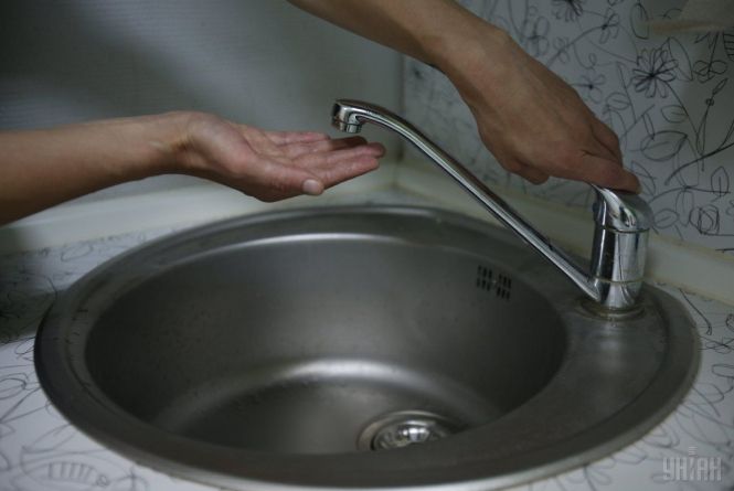 У Вінниці мешканцях 15 будинків відключили гарячу воду (Перелік адрес)