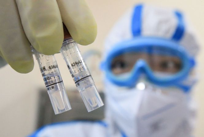 Дві смерті від коронавірусу та 163 нових випадки: цифри по районах