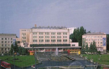 Час, коли ми були бідними мільйонерами. Розповідаємо, яким для вінничан видався 1994 рік