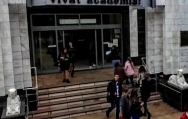 «Я чув, що їх викрала міліція»: колишній голова Гайсина розповів, як зникли скульптури сфінксів