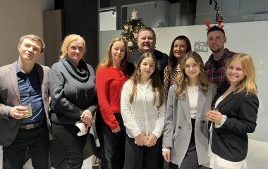 З вірою в краще та з надією на мир. Новорічні привітання від редакції RIA/20minut.ua