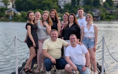 З вірою в краще та з надією на мир. Новорічні привітання від редакції RIA/20minut.ua