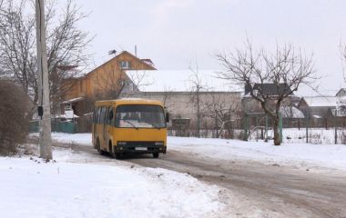На Вінницьких Хуторах люди скаржаться на маршрутку №19Б. У чому проблема?