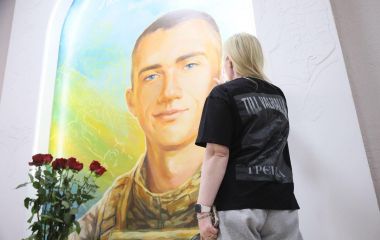 Мурал Героя України «Грєнки» відкрили у Вінницькому ліцеї МВС