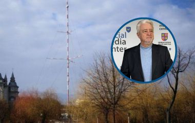 «Пішки піднімалися 320 метрів вгору, бо ліфт не працює»: як глядачам повернули телебачення