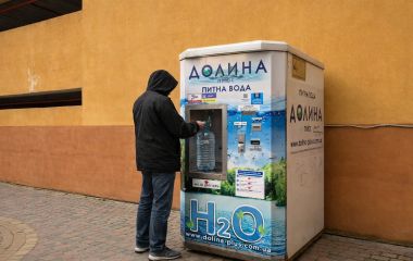 Вода дорожчає: у Вінниці з 1 квітня в усіх акваматах піднімуть ціни до 3 гривень за літр