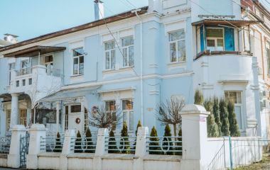 Лікарі, що діагностували дотиком, і «будинки страху». Вінничан кличуть у мандрівку в минуле