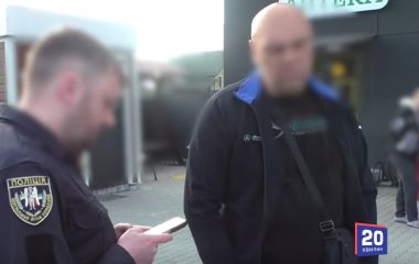 Елітні авто, гектари землі та втеча до Польщі: нові деталі справи експосадовця з Іванова