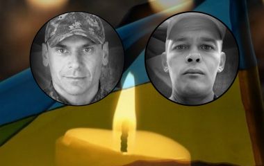 У Вінниці прощаються з двома воїнами-добровольцями Романом Стратійчуком та Олегом Остапчуком