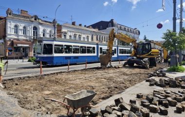 На Соборній знову розпочали масштабний ремонт. Що оновлять і скільки це коштує
