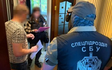 На Вінниччині викрили адміністраторку Viber-групи, яка повідомляла про місця розташування блокпостів та ТЦК