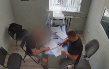 «Медова» оборудка на понад два мільйони: на Вінниччині підприємця підозрюють у шахрайстві
