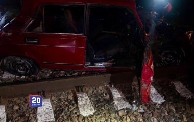 П'яна ДТП на залізниці біля Глухівців: за загибель 15-річної дівчини водій отримав вирок