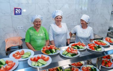 Шкільні їдальні Вінниці запрошують на роботу кухарів і посудомийниць