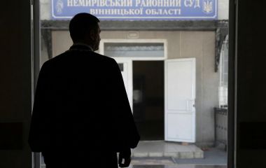 Дві квартири на 6,8 мільйона — ВАКС призначив розгляд справи голови райсуду Вінниччини