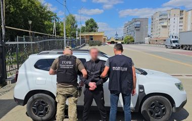 Молдова видала Україні 30-річного вінничанина, який переправляв чоловіків через кордон