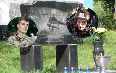 «Прізвищ не пишіть»: гелікоптер упав на сільському подвір’ї, загинули шестеро бойових льотчиків