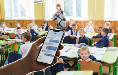 За російську в батьківських чатах буде 11 тисяч штрафу? Не все так однозначно
