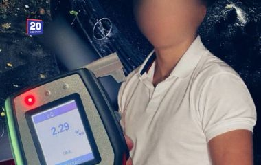 П’яний водій врізався одразу у дві припарковані автівки у Вінниці