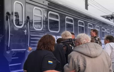 «Ракетна небезпека, виходимо з потяга»: що робити пасажирам під час евакуації?