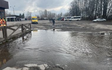 Тяжилівський бермудський трикутник: куди зникають обіцянки відремонтувати Східний автовокзал