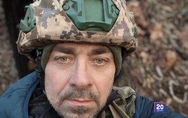 Батько і син служать в одному загоні: історія прикордонника з Вінниччини
