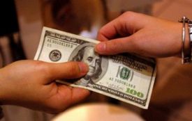 Вінничани, які міняли гроші у "валютчиків", заплатять штраф до 748 гривень