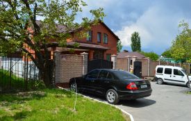 Вінницькі махінації: як на комунальних землях побудували приватні маєтки