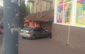 Жінка за кермом - то небезпека! ФотоДоказ