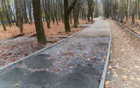 У парку Дружби народів з'явиться 450 метрова алея, урни та камери