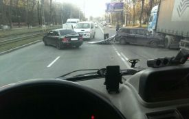 На Хмельницькому шосе зіткнулися три авто: рух до автовокзалу був повністю перекритий