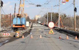 Київський міст планують перекривати. Коли закінчать ремонт?