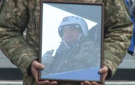 Катастрофа СУ-27: поховали льотчика Івана Петренка, який загинув біля Уланова
