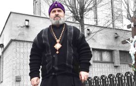 Митрополит Роман: «Я не даю руку цілувати – хай хрест цілують…»