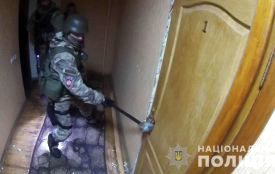 На Вінниччині іноземець влаштував будинок розпусти. Були там і неповнолітні дівчата