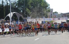 Вінниця біжить: 1100 вінничан та гостей міста побігли 21 і 10 кілометрів