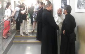 «Ключі від церкви без суду не віддам» У Луці-Мелешківській продовжуються "бої" за храм