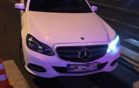 Нічна погоня на Поділлі: заблокували водія «під кайфом» на білому Mercedes