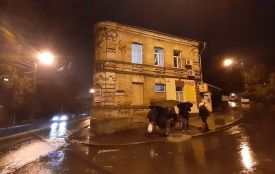 На Магістратській знайшли ще один вхід у підземелля. Власник знищувати його не збирається
