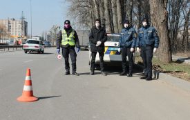 «Безконтактних термометрів нам не видавали», — розповів вартовий з карантинного посту