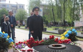 «Прийшли віддати данину». Як вінничани відзначали 9 травня на карантині