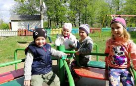 «Не хочемо, щоб на нашому селі поставили хрест». Чому Павлівку залишили без старости?