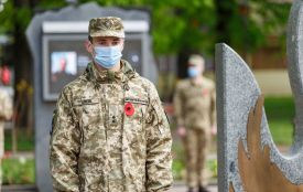 ФОТО ДНЯ: у Вінниці вшанували пам'ять  загиблих у Другій світовій війні