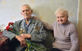 «Як окропом, обпекло ногу від осколків…»  Фронтовик написав вірш про своє поранення