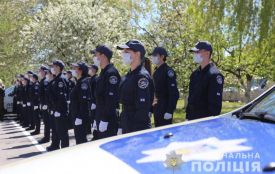 У Вінниці 36 юнаків та дівчат дали клятву кадета та засадили алею слави